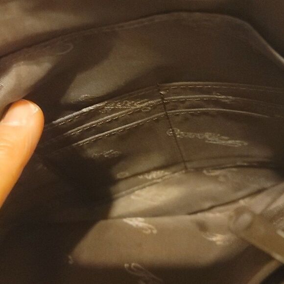 Fossil vintage crossbody leather organizer. - Picture 8 of 11